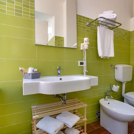 Gæstehus Porta Di Ponente - - Centro Storico - Parcheggio Bici E Moto Gratuito 4*