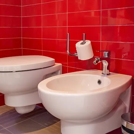 Porta Di Ponente - - Centro Storico - Parcheggio Bici E Moto Gratuito 4*