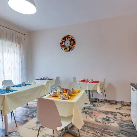 Porta Di Ponente - - Centro Storico - Parcheggio Bici E Moto Gratuito 4* Sciacca